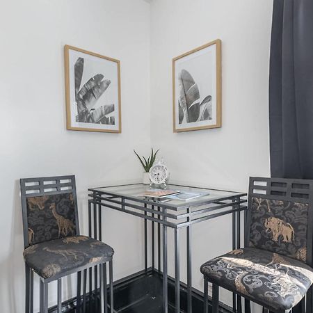 Spacious Upstairs 1Bed- Walking Distance To Beach Outlet Mall Michigan City Εξωτερικό φωτογραφία
