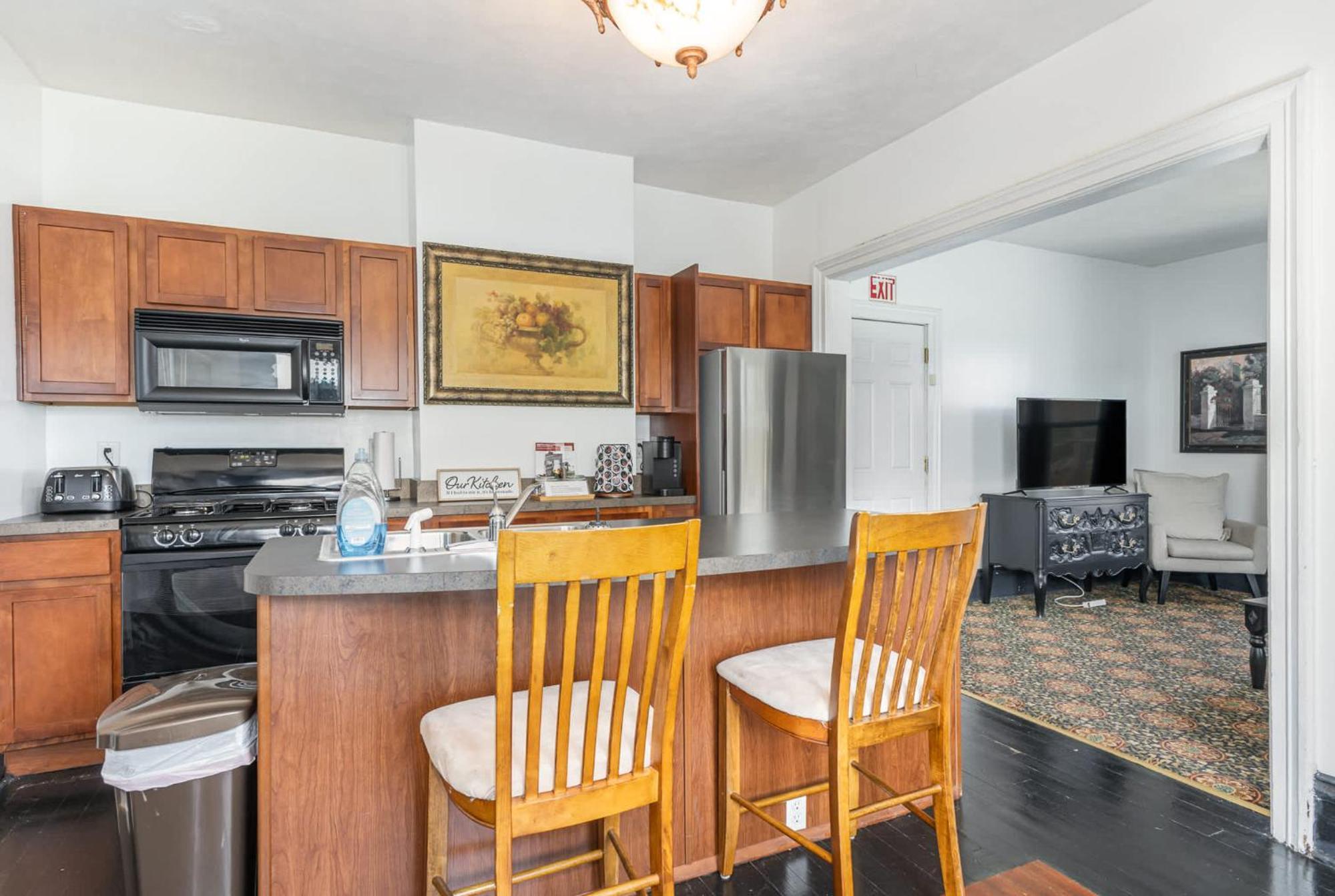 Spacious Upstairs 1Bed- Walking Distance To Beach Outlet Mall Michigan City Εξωτερικό φωτογραφία